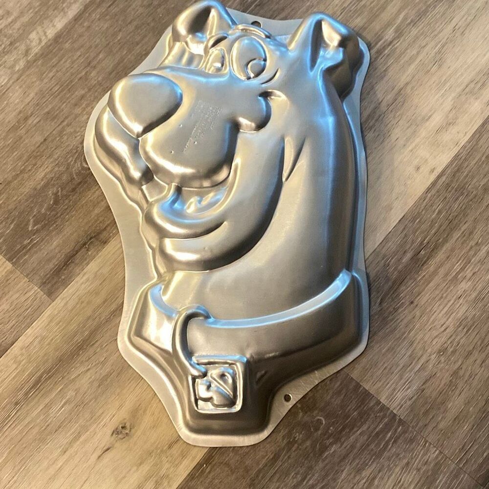 Wilton Cartoon Network Scooby-Doo Cake Pan 1999 Retired